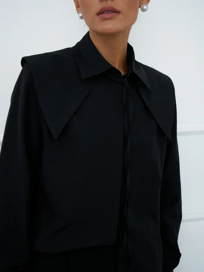 изображение Рубашка со съемным воротником черная