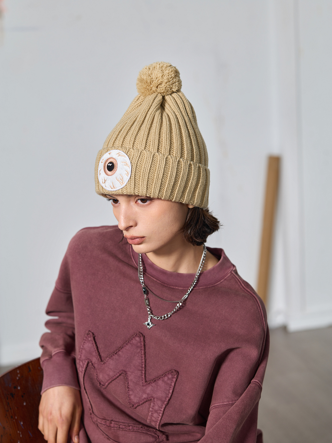 фото Шапка APPLIQUE KNITTED HAT