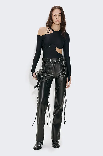 фото BLACK V-LEATHER TROUSERS WITH STRAPS